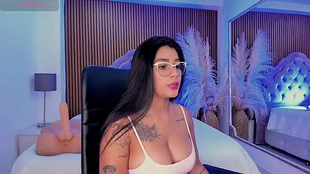 Czat XXX na żywo – SelenaStonne