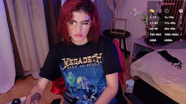 La_Diabla_111_: απευθείας συνομιλία ΧΧΧ