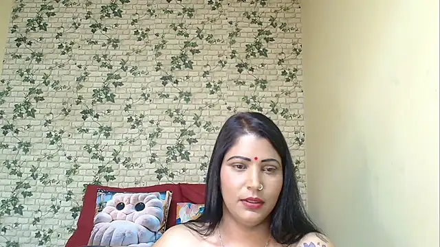 Chat XXX Live XIndianintimacy