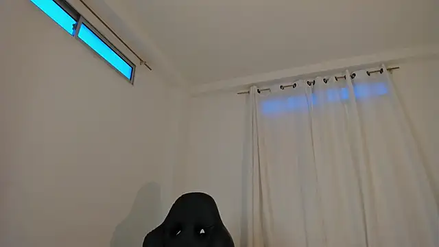 ana_maria___'s Live XXX Chat