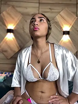 Chat XXX ao vivo de LeslyCooper1