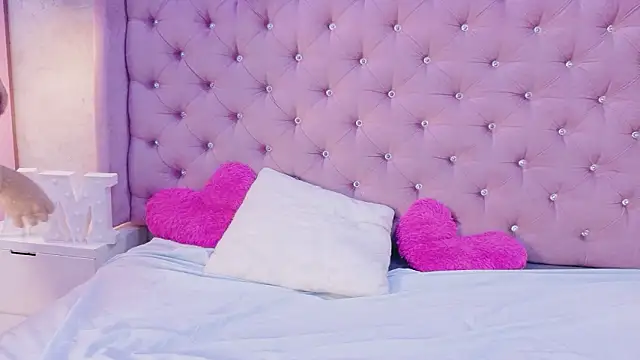 EllieNeptune_'s Live XXX Chat