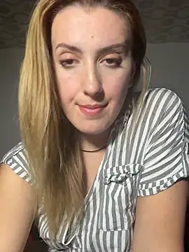 DollieRosse's Live XXX Chat