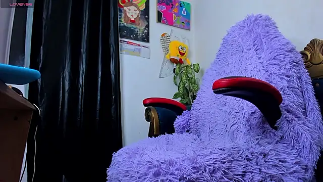 MaryJaneDove Webcam show