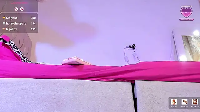 valeriah_7 élő XXX-chatje