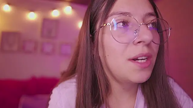 milly_kenner Chat XXX live