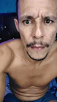 juanmaur22 Live XXX-chat