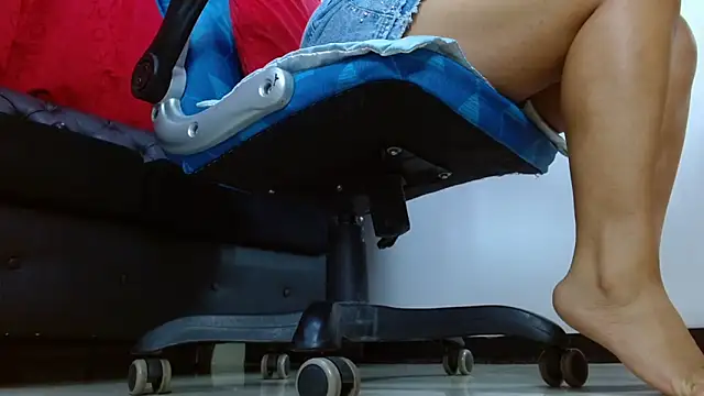 Abril_Beltran_ 라이브 XXX 채팅