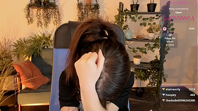 Elainebeness: απευθείας συνομιλία ΧΧΧ