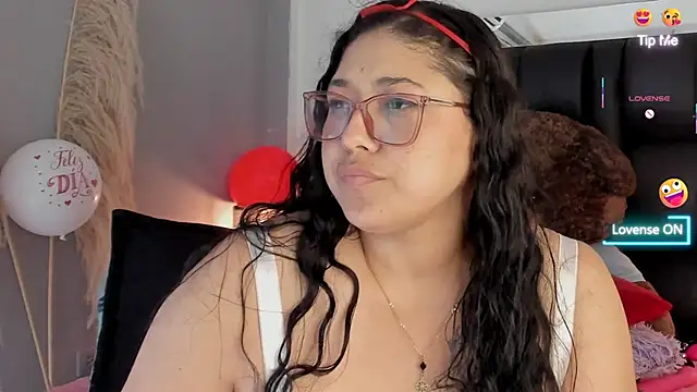 meikochoe Adlı Modelin Canlı XXX Sohbeti