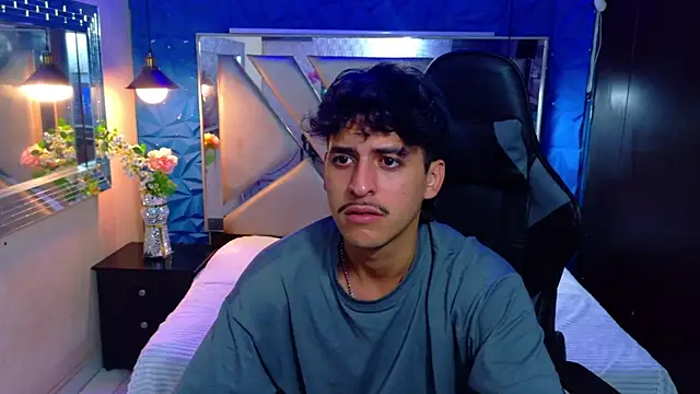 Živý XXX chat Alan_Del_Reyx