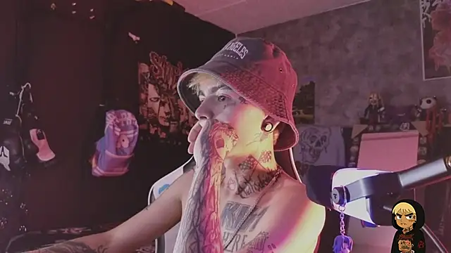 Živý XXX chat AcidMilo