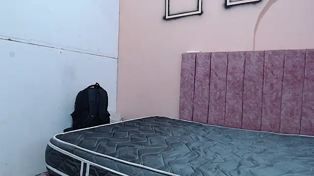 brutal_sex_love élő XXX-chatje