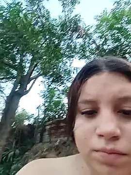 Chat +18 de Virgin-Totona ao vivo