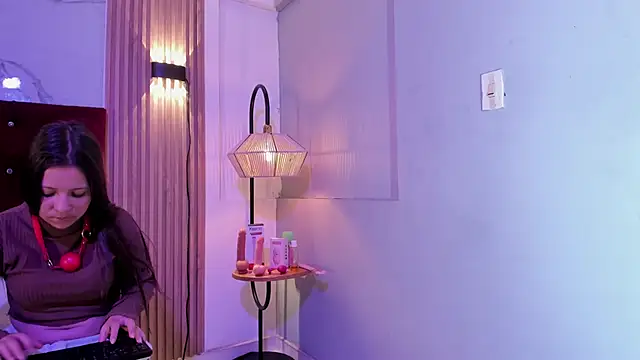 Danna-Rouse élő XXX-chatje