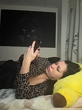 _Mila_LoveのライブXXXチャット