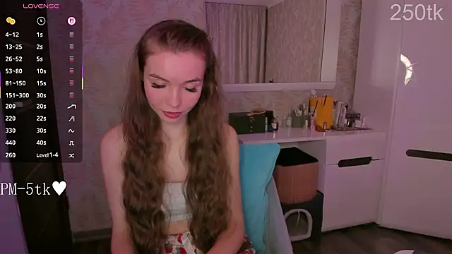 Chat XXX en directo de YonaBones