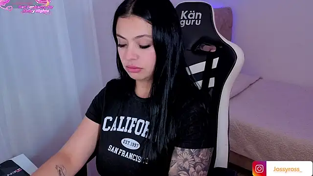 Victoryyy_ Live XXX-chat