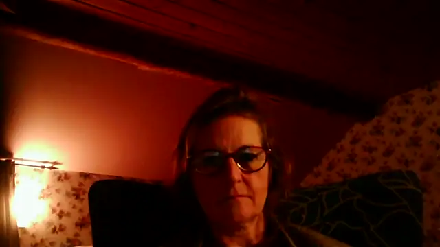 Valinella Live XXX-chat