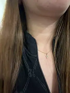 roouse 现场XXX聊天