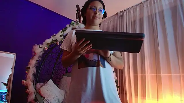 Emmapark_: απευθείας συνομιλία ΧΧΧ