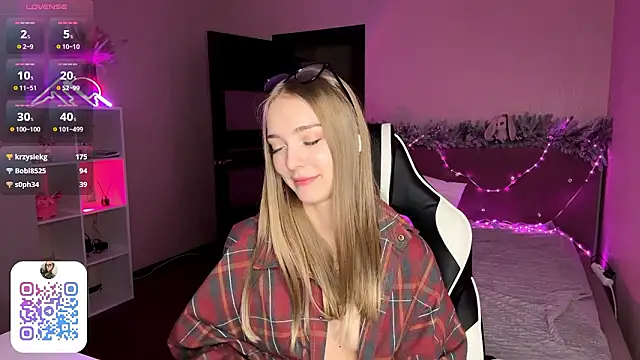 EvaPeace Chat XXX live