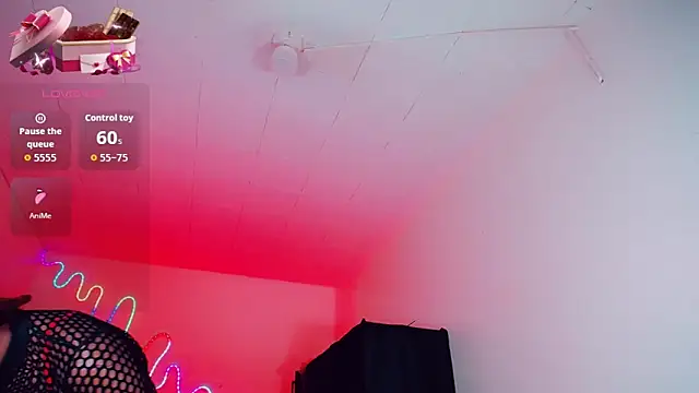 Kendall_hornyy Adlı Modelin Web Kamerası Şovu