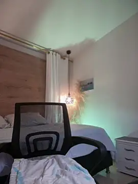 Онлайн чат XXX halaaa_1