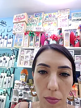 LunaZambrano Adlı Modelin Canlı XXX Sohbeti