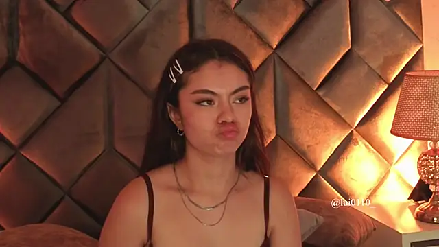 Luisa0110のライブXXXチャット