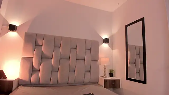 Seraphyne666 Live XXX Chat