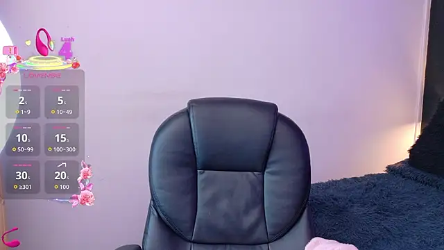 Valery_Jones1 élő XXX-chatje