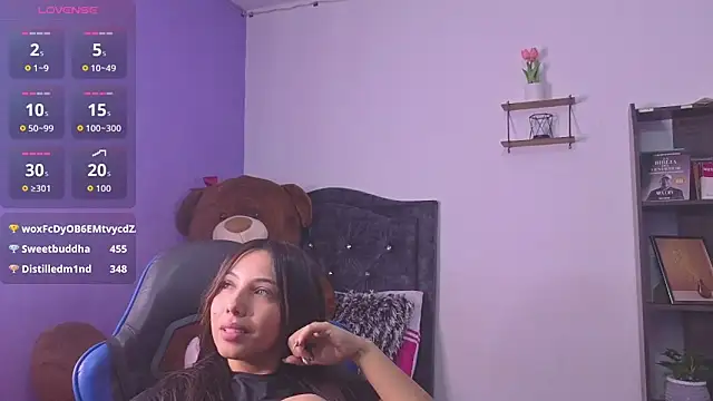 NailaIsa Chat XXX live