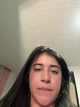 KallyMyller1 élő XXX-chatje