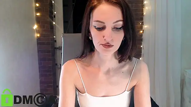 ms_kelariniのライブXXXチャット