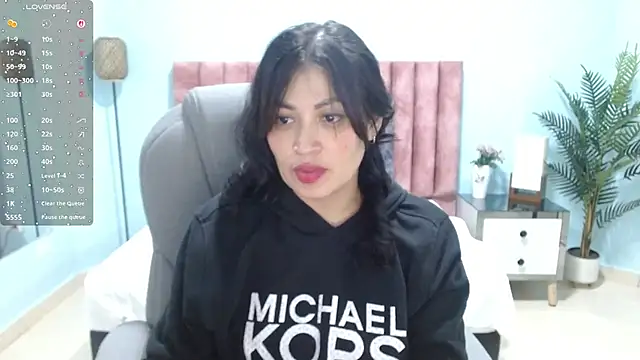 sophia_hadid Chat XXX live