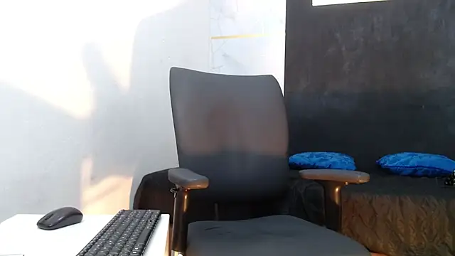 Chatroom XXX en direct de KittyStarmorbid