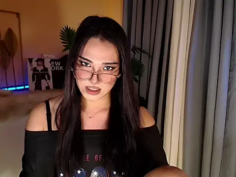 magnificent_kitana Adlı Modelin Canlı XXX Sohbeti