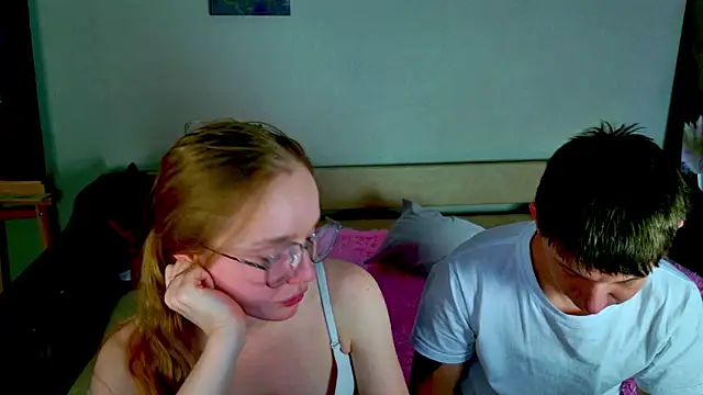 Shawty_Mia – Live XXX-chat