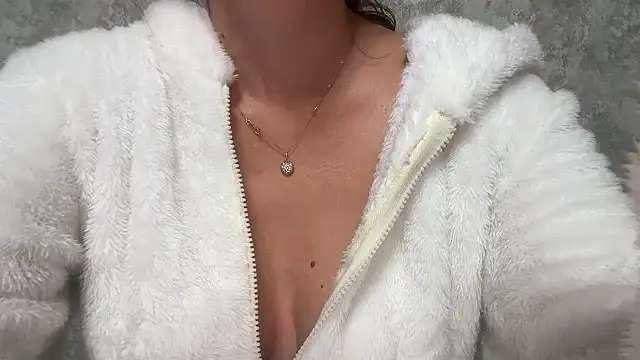 Webkamerová show Angelinaa19