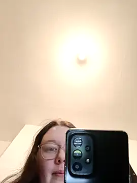 Sexycurvyemilyy Chat XXX in diretta