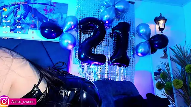 Онлайн чат XXX Aliceowenn