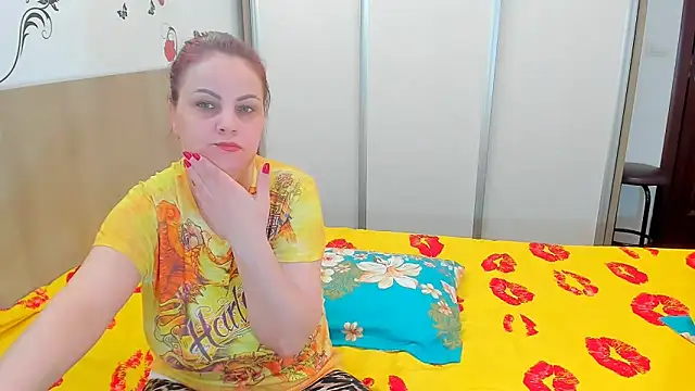 Adelamilfsex: απευθείας συνομιλία ΧΧΧ