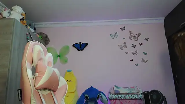 caroline_jonson Chat XXX in diretta