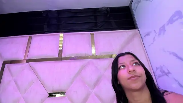 Онлайн чат XXX VaneLin18