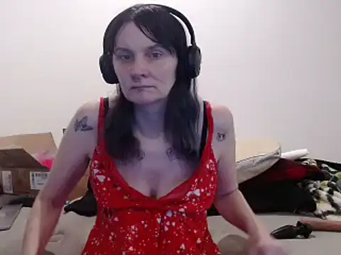 Hotmodel1984のウェブカメラショー