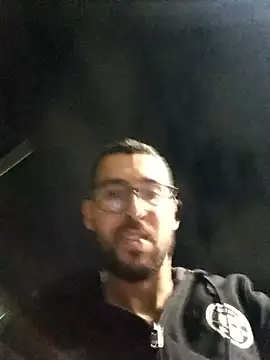 Pokazy przed kamerką – HS-hotsmile