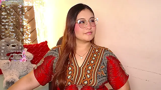 heluejamil Chat XXX live