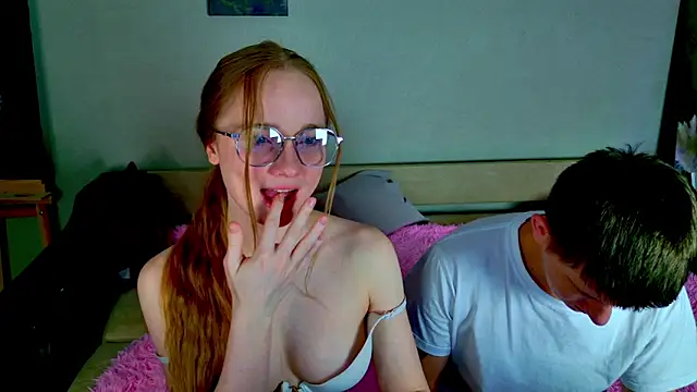 دردشة Shawty_Mia الجنسية المباشرة