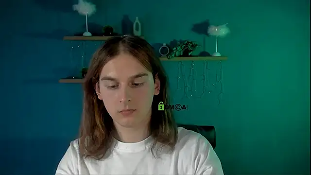 adrian_hart Chat XXX in diretta